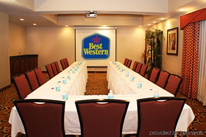 Best Western Auburndale Inn & Suites Buitenkant foto
