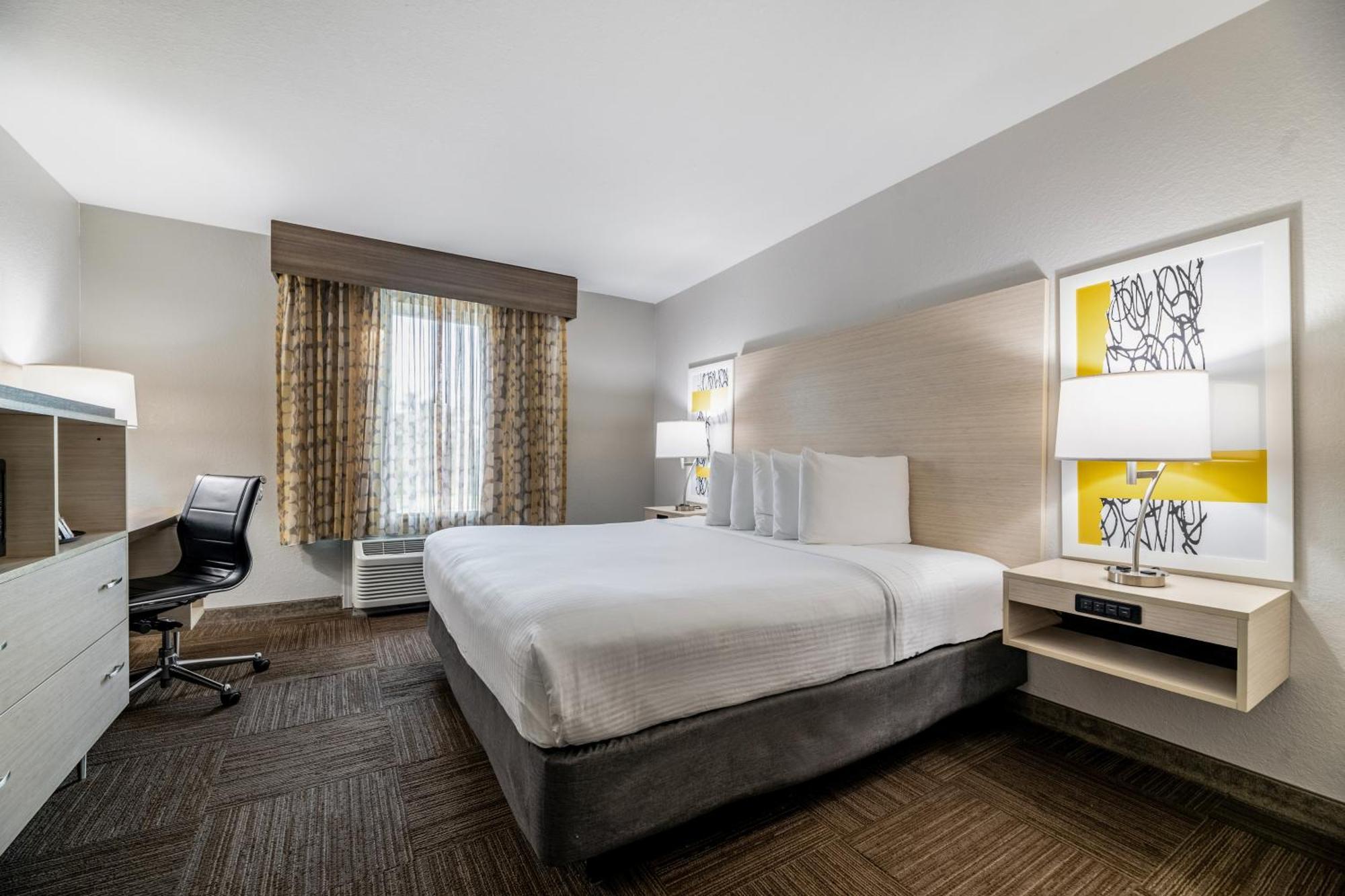 Best Western Auburndale Inn & Suites Buitenkant foto