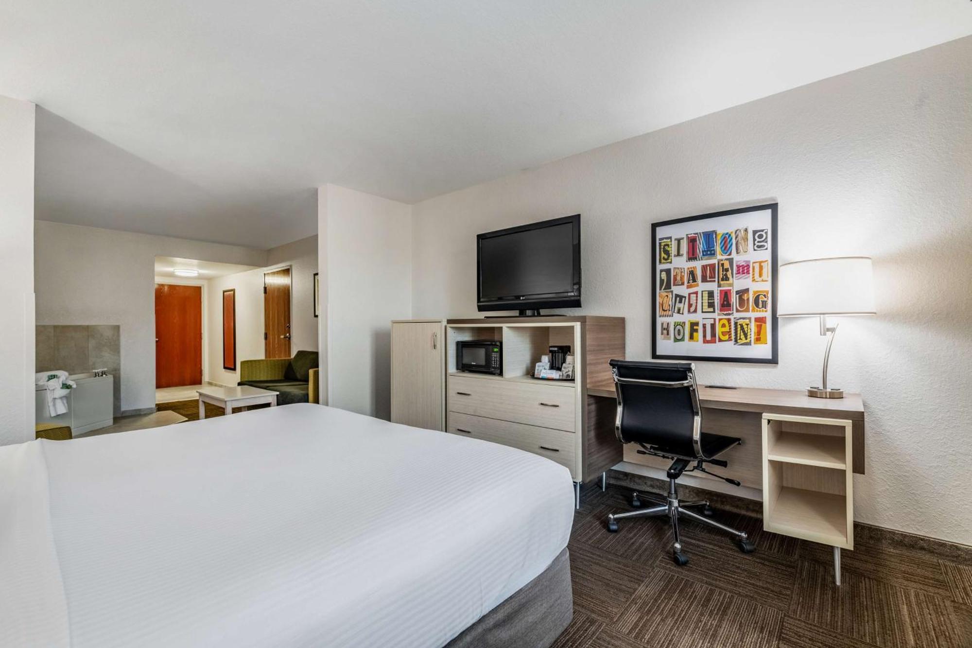 Best Western Auburndale Inn & Suites Buitenkant foto