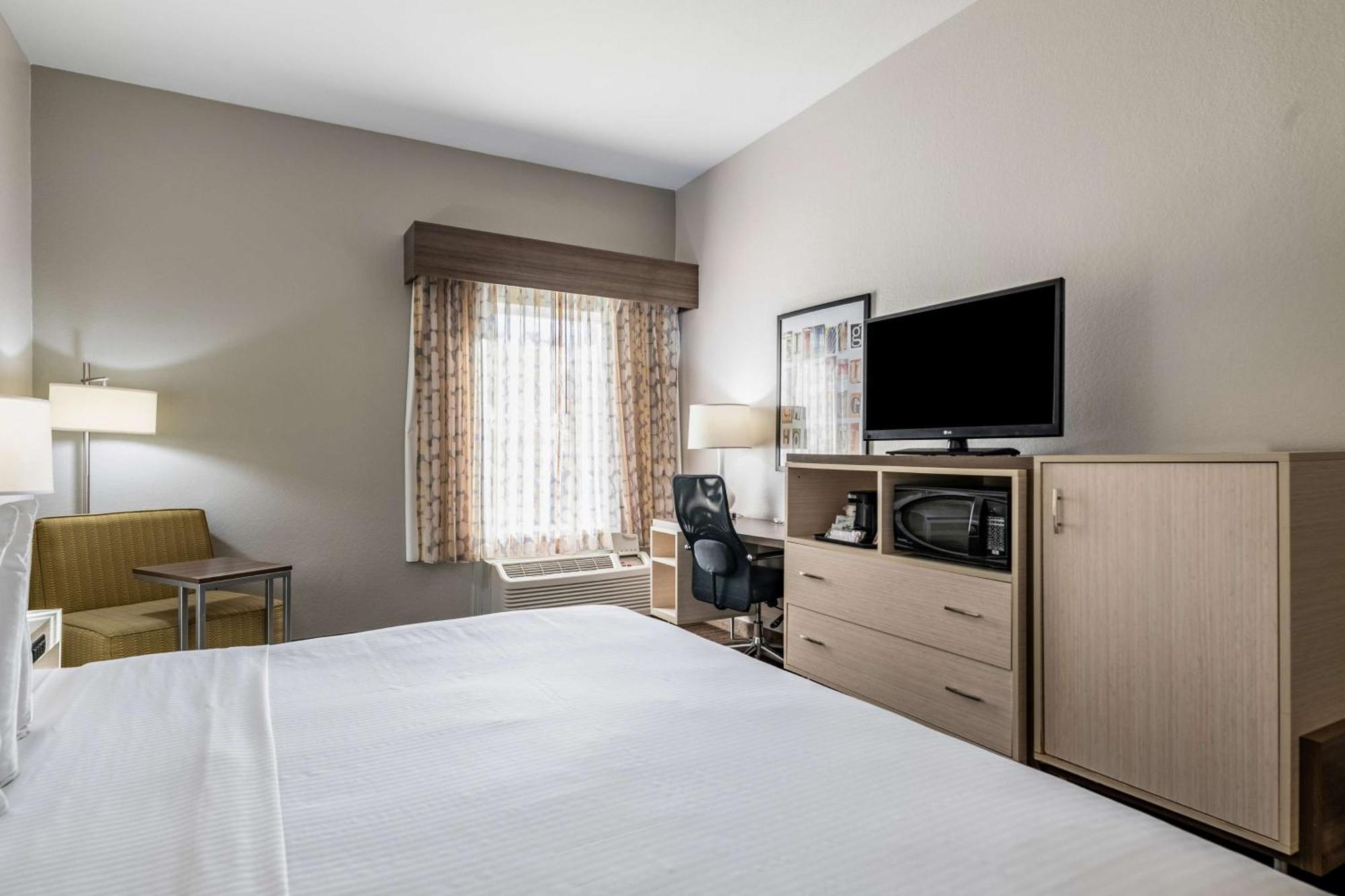Best Western Auburndale Inn & Suites Buitenkant foto