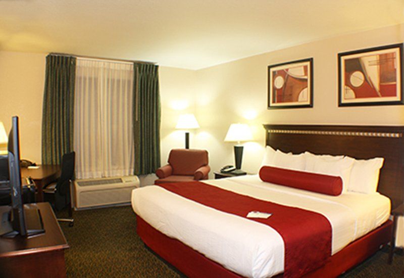Best Western Auburndale Inn & Suites Buitenkant foto
