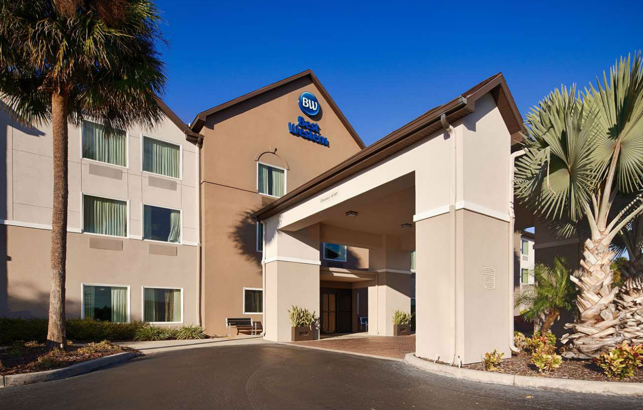 Best Western Auburndale Inn & Suites Buitenkant foto